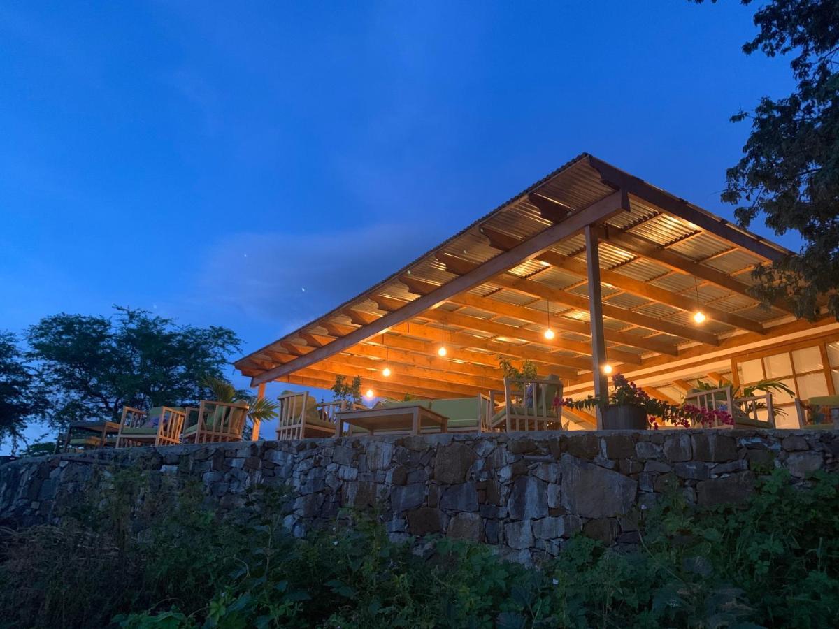 La Fora Ecolodge São Filipe Eksteriør billede